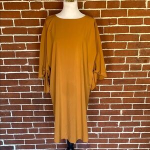 Pre-loved 💕 Love In Elegant Mustard Dress